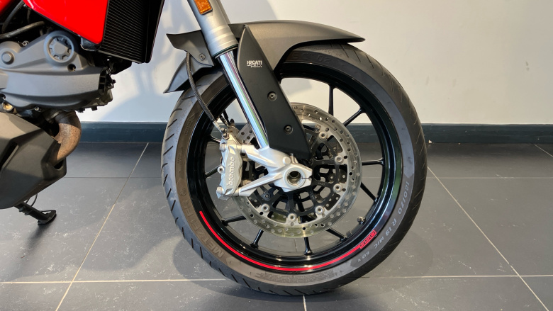 Ducati Multistrada 950 - Red + Spoked Wheels (MY18)
